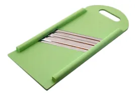 szatkownica-duza-trzynozowa