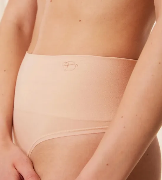 stringi-triumph-triumph-soft-sculpt-bandeau-string-ep-42-wzor-dominujacy-bez-wzoru