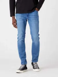 spodnie-larston-wrangler-18sjx21y-28-32