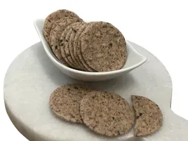przekaska-krakersy-z-sezamem-i-pieprzem-100g
