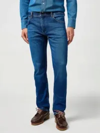 spodnie-wrangler-greensboro-112364419-32-32