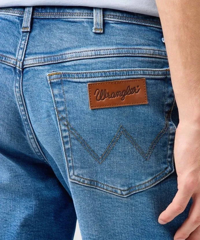 szorty-wrangler-112362505-30