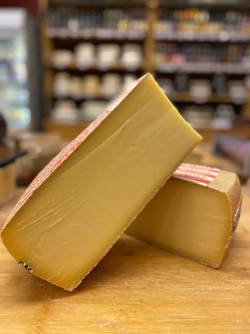 ser-comte-francuski-6-mcy-ok-300g
