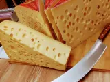 ser-emmental-200g-francja-stan-nowy-waga-0-2-kg