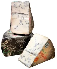 ser-gorgonzola-dop-picante-wloska-ok-200g