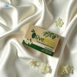 mydlo-do-wlosow-i-ciala-z-czystej-oliwy-z-oliwek-z-grecji-o-zapachu-jasminu-rodzaj-kostka