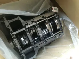 silnik-blok-toyota-land-cruiser-200-v8-vdj200-lexus-lx570-11400-51020-oem