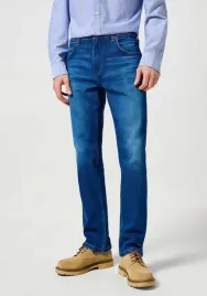 spodnie-greensboro-wrangler-112357412-30-32