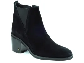 czarne-botki-carinii-b9207-skora-naturalna-r-37