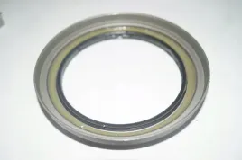 uszczelniacz-piasty-zwrotnicy-toyota-land-cruiser-200-oryginal-9031683001