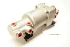 pompa-zawieszenia-land-cruiser-49081-60010-oem