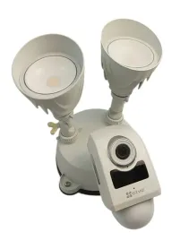 kamera-z-lampa-ezviz-lc1-smart-security-light-camera