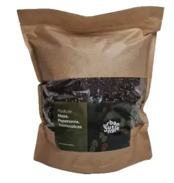 podloze-do-hoya-peperomii-zamioculcasa-5-l-urban-jungle