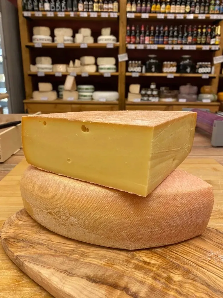 ser-raclette-francuski-200g-stan-nowy