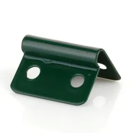 zapinka-do-paneli-zielona-ocynkowana-siatka-ogrodzenia-spinka-montaz