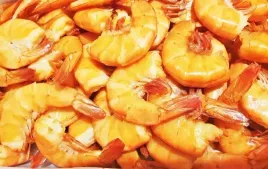 krewetki-wedzone-bez-glowy-z-ogonkiem-05kg-rarytas