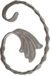 elementy-kute-ogrodzenie-c-150-mlotkowane-z-12x6-wstawka-ozdobna-balustrada