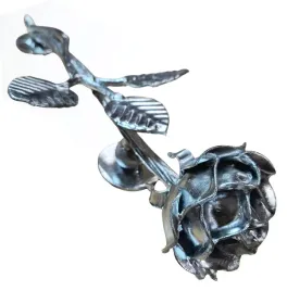 roza-metalowa-recznie-robiona-ocynkowana-na-pomnik-ozdoba