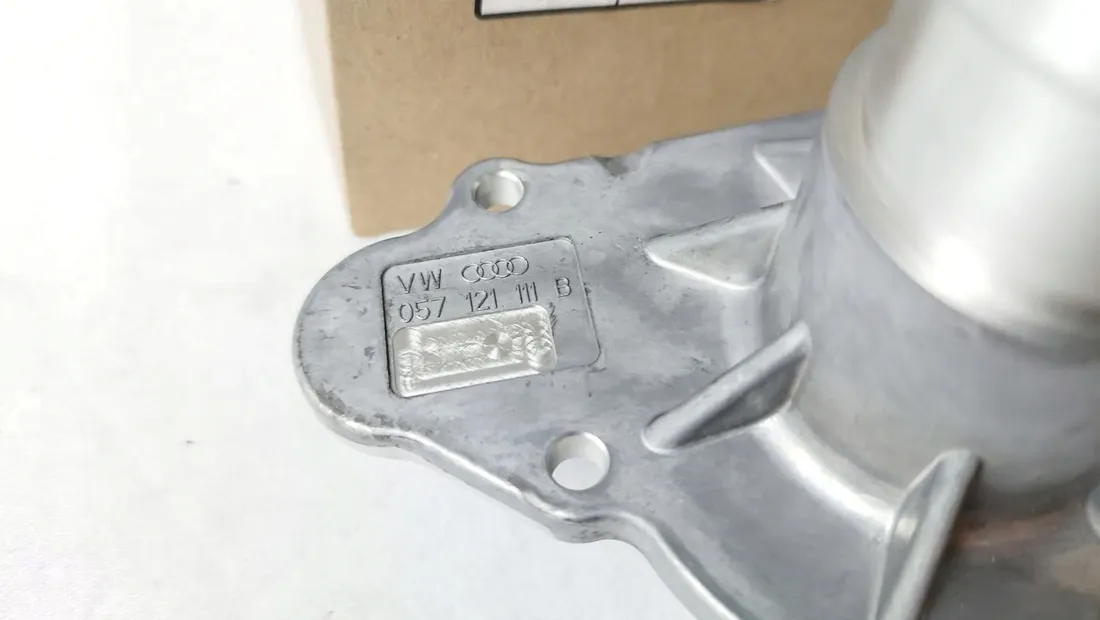 termostat-audi-vw-oe-057121111b