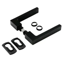 klamka-bez-szyldowa-kwadratowa-czarna-maskownice-63-050