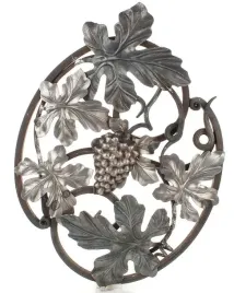 rozeta-z-winogronem-ogrodzenie-elementy-kute-bram