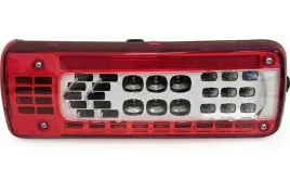 volvo-fm4-lampa-tyl-zespolona-led-prawa