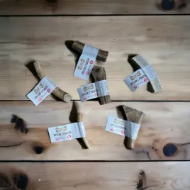 naturalny-gryzak-z-poroza-jelenia-s-hard-greater-10cmless