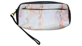 stylowy-piornik-damski-alaza-marble-ze-skory-pu-2-kieszonki-rozowy-marmur