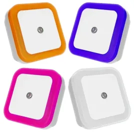 lampka-nocna-led-do-kontaktu-z-czujnikiem-zmierzchu-mini-230v-kolory