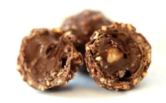 praliny-ferrero-rocher-200-g