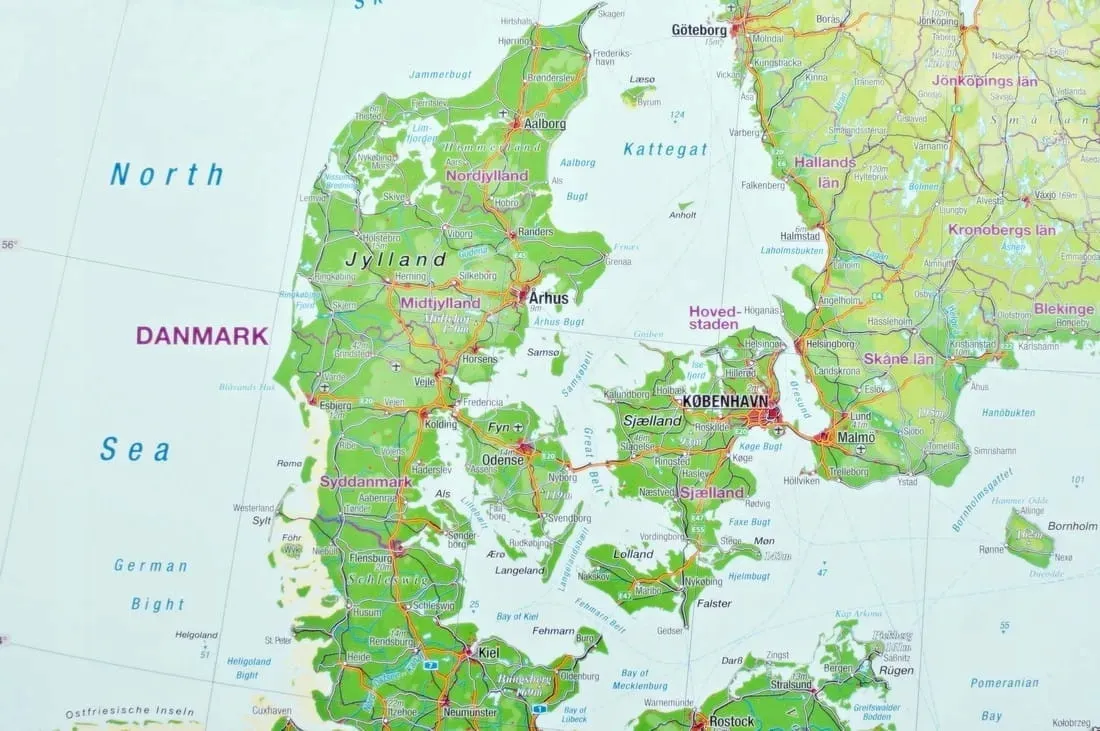 skandynawia-3d-mapa-plastyczna-trojwymiarowa-georelief-w-skalki-1-2-900-000