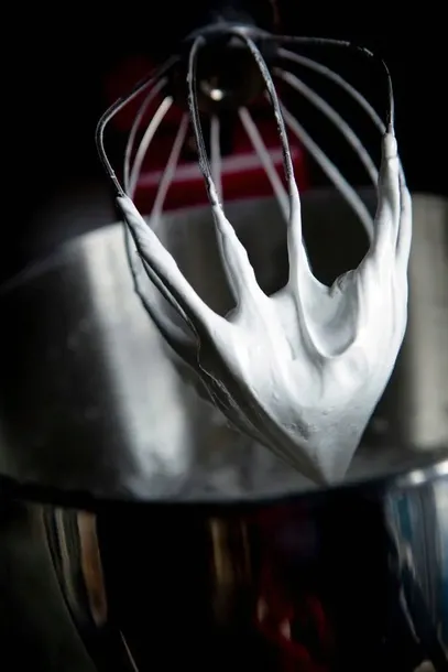 robot-kitchenaid-artisan-5ksm175pseca-czerwony-kar-funkcje-mieszanie-miksowanie-ubijanie-wyrabianie-ciasta