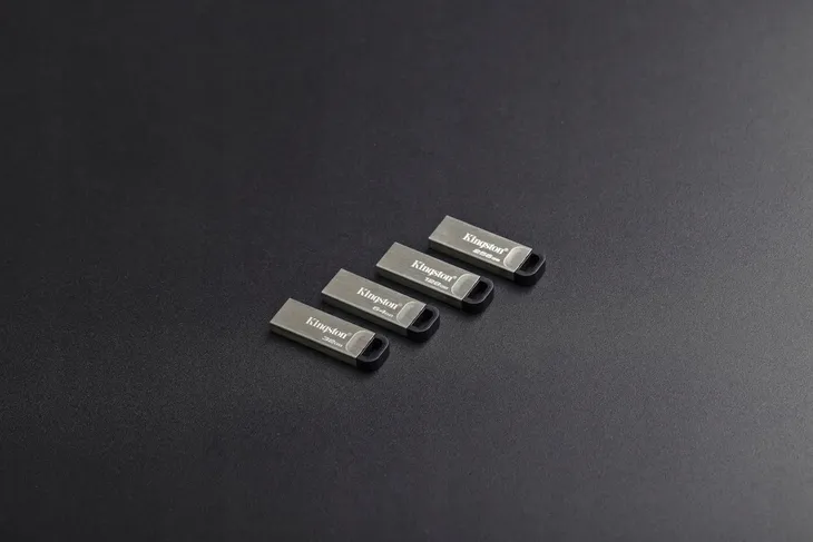 kingston-flash-kyson-256gb-usb3-2-gen-1-maksymalna-predkosc-zapisu-60-mb-s
