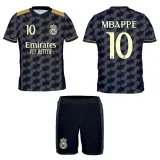 mbappe-czar-stroj-komplet-getry-rozmiar-110-stan-nowy