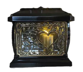 lustrzany-duzy-czarny-panteon-znicz-serce-zlote-na-grob