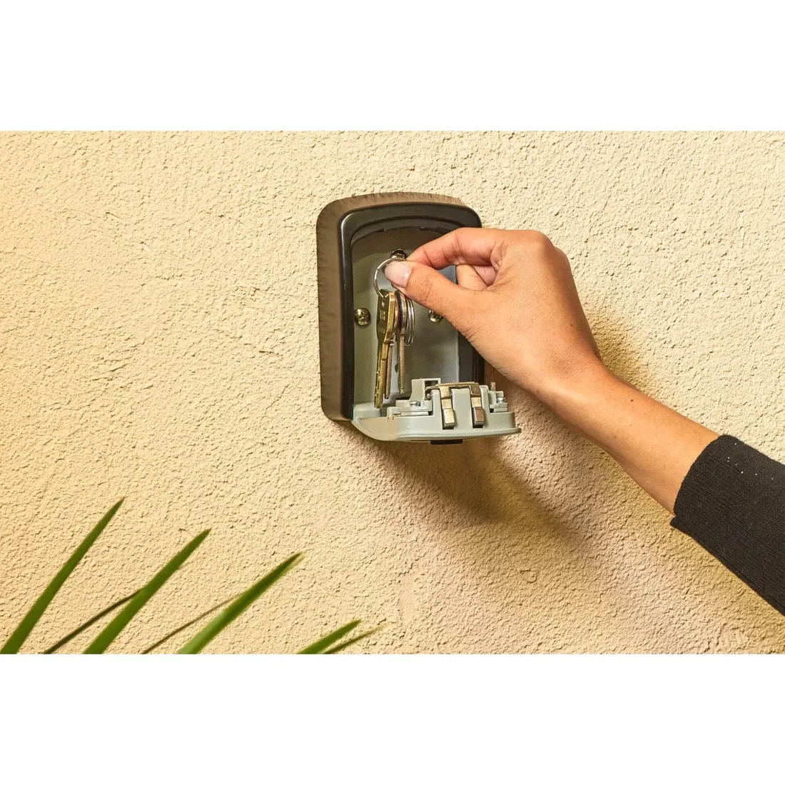 master-lock-key-safe-wall-mount-set-classic-5401eurd