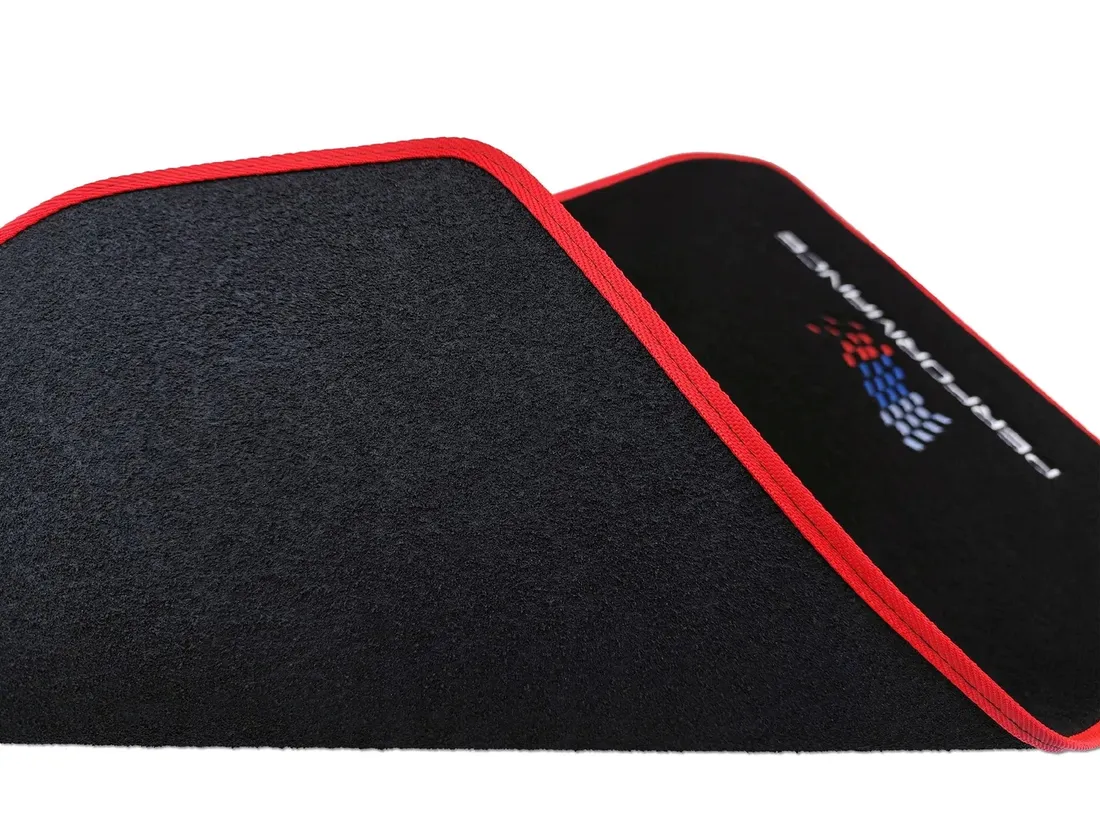 dywaniki-samochodowe-bmw-6-e63-e64-2003-2010-flaga-performance-2x