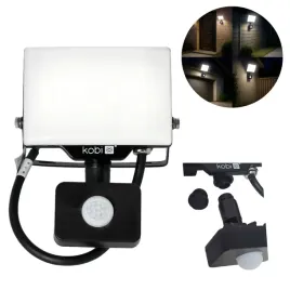 reflektor-led-20w-1600lm-6000k-z-czujnikiem-ruchu-na-zewnetrz-domu-garazu