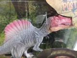 dinozaur-figurka-ruchome-elementy-25-cm-stan-nowy