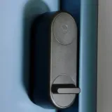 zamek-yale-linus-smart-lock-czarny-stan-nowy-liczba-kluczy-w-zestawie-1
