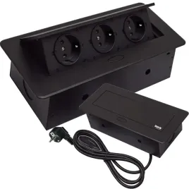 gniazdo-chowane-w-blat-nablatowe-potrojne-gniazdko