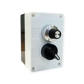 kaseta-sterownicza-do-falownika-ip65-potencjometr-0-1-start-stop