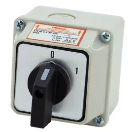 lacznik-krzywkowy-16a-0-1-3f-wylacznik-rozlacznik-zasilania-w-obudowie-ip65