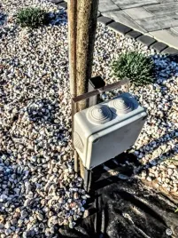 radiowy-czujnik-poziomu-napelnienia-szamba-czarny