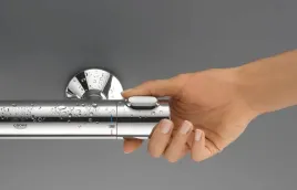 bateria-prysznicowa-z-termostatem-grohe-trwala-powloka-chrom-34840000