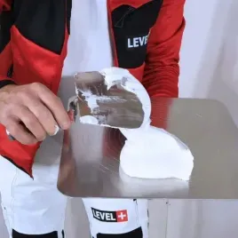 gotowa-gladz-szpachlowa-super-biala-20kg-level-14