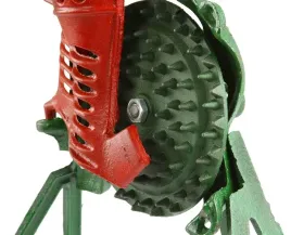 zeliwna-luszczarka-luskarka-reczna-do-kolb-kolby-kukurydzy-maszynka-nogi