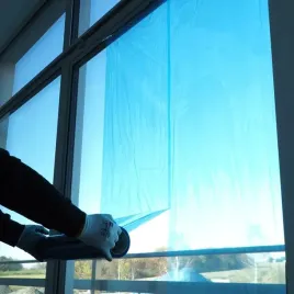 samoprzylepna-folia-ochronna-75m-ochrona-okien-folia-do-okien-parapetow