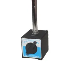 zestaw-czujnik-zegarowy-statyw-magnetyczny-wymienne-koncowki