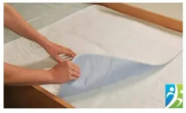 podklad-wielorazowy-do-prania-nieprzemakalny-higieniczny-na-materac-75x85